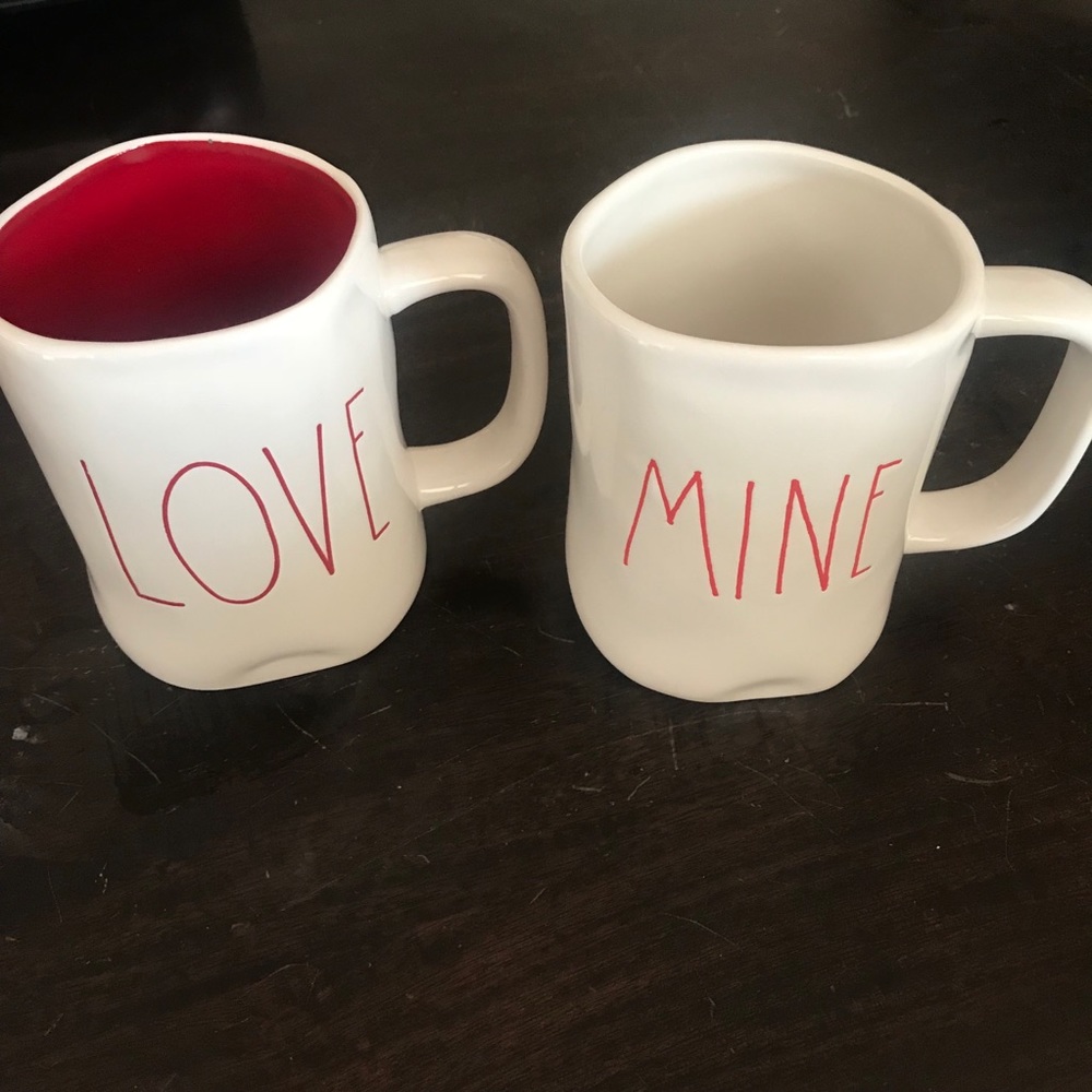 NWT ✨ Rae Dunn Valentine’s Day Mug Bundle